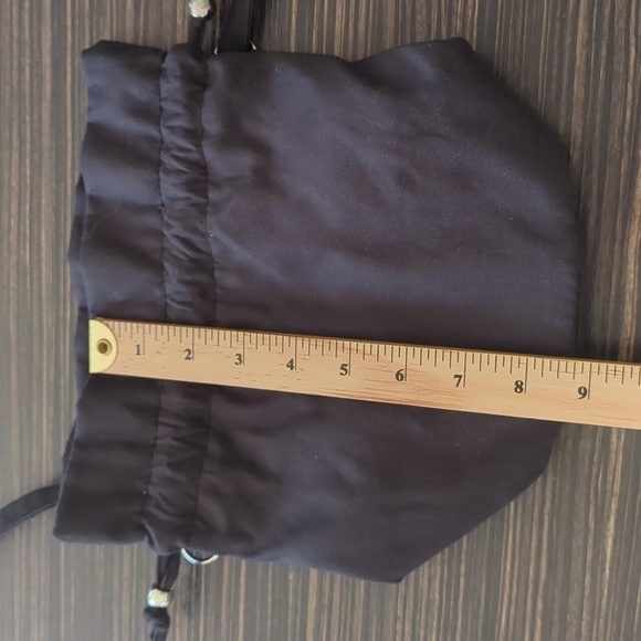 Black bucket style fabric purse - Picture 9 of 9